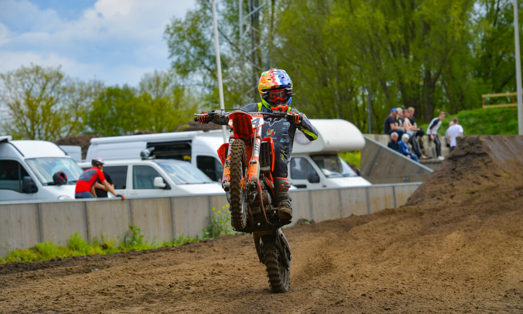 JTS_1517